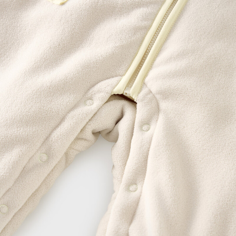 Tongtai (TONGTAI) baby jumpsuit, winter quilted boy baby clothes, children's casual outing hooded sweater, thin cotton romper, cheese white 90cm