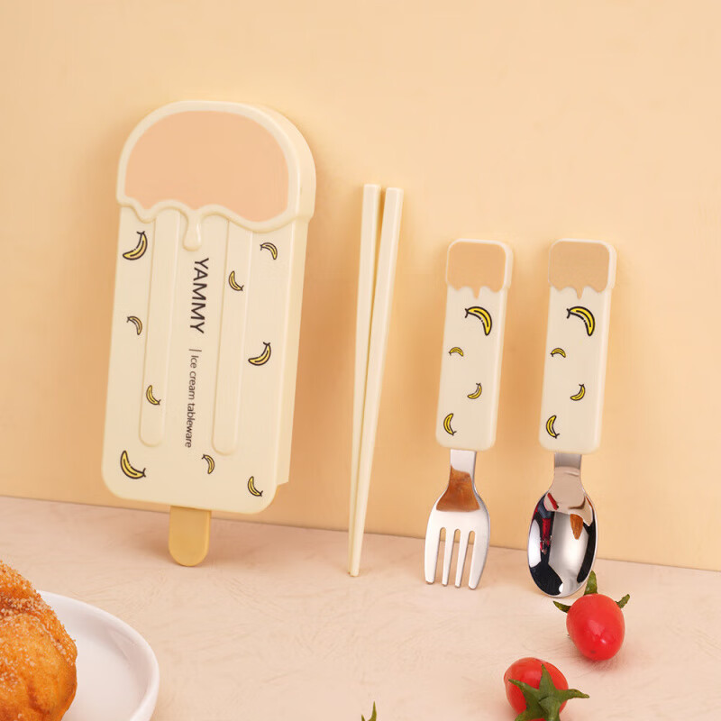 Muyuge German stainless steel three-piece tableware set portable take-out chopsticks spoon and fork set student cute Strawberry Shortcake color matching