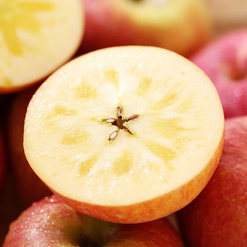 Sweet and sour Northeastern chicken heart apple fresh gift box ugly apple fresh seasonal fresh fruit whole box wholesale with box 1 catties net fruit 0.9 catties