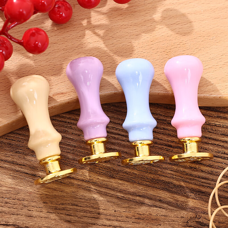 OEING is good-looking, delicious and has a lot of meaning~ Dumpling seal pressed dumpling wrapper, fortune, wealth, happiness and longevity dumpling seal mold for home use 1 set (luck + happiness + wealth + longevity) seal + handle