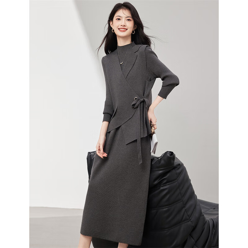 Xinfeiyu fashionable temperament knitted sweater vest suit for women 25 autumn and winter new versatile bottoming dress two-piece set