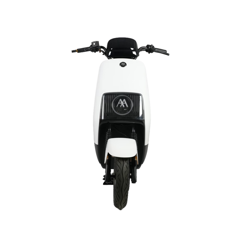 Emma electric motorcycle, Phaeton, long battery life, high power, intelligent APP control, 72V battery, lightweight, high-speed battery car, big brand, extremely cool Emma electric car, electric motorcycle, bright white