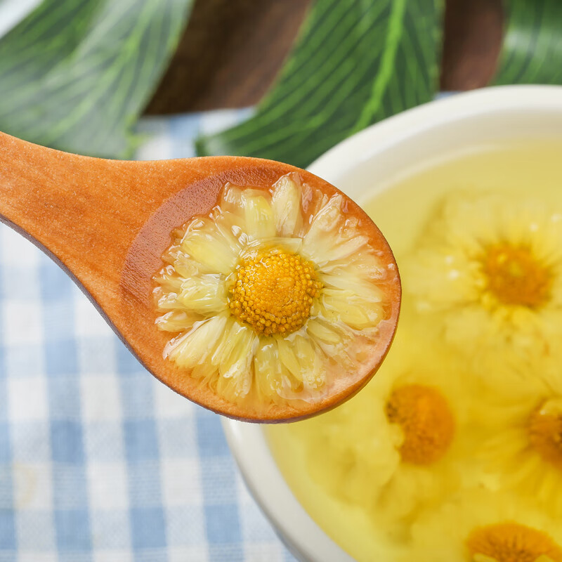 Zhileyou chrysanthemum, wolfberry tea, white chrysanthemum, Hangzhou authentic Tongxiang fetal chrysanthemum dried tea bag soaked in water, men's non-heat-clearing, detoxifying, fire-removing tea kidney, large can, 2 cans, wolfberry + white chrysanthemum