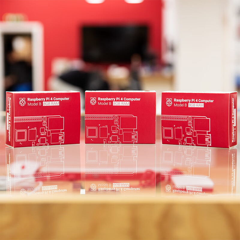 LOBOROBOT Raspberry Pi 4B Raspberry Pi 4B development board artificial intelligence python programming motherboard industrial development board