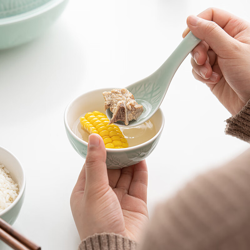 Su's Ceramics Celadon Tableware Set Light Green Glazed Grain Fengdeng Ceramic Bowl and Plate 56 Medium Tableware Gift Box