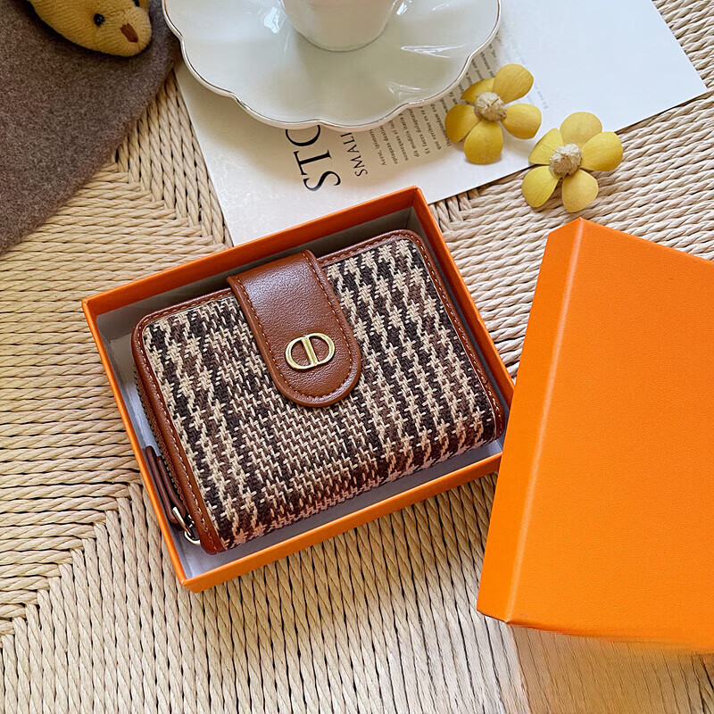 Kuqi Kangaroo Brand Trendy Small Wallet Women's Short Card Holder All-in-One Bag Women's 2025 Chinese Valentine's Day Wallet Large Capacity Multi-Card Slot Black (17 Card Slots)