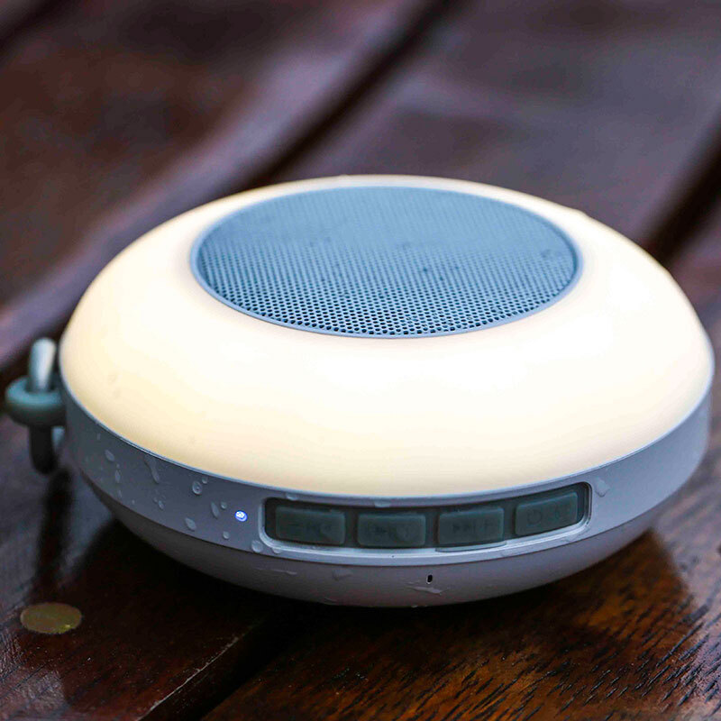 Ushandle Outdoor Mini Bluetooth Speaker Field Lighting Waterproof Ushandle Outdoor Mini Bluetooth Speaker Field Lighting Waterproof Radio Portable Card Subwoofer Small Sound X1