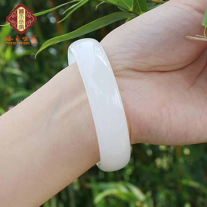 臻玉世家 Jade Bracelet Authentic Natural Gold Silk 臻玉世家 Jade Bracelet Authentic Natural Gold Silk Children S Models White Bracelets Sheep Fat Grade Send Mother Friend