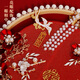 Qiyu Braut Mitgift Runde Fan Hochzeit Fan xi Hochzeit Neues chinesisches Stil Hochzeit Hand Haltet XiUhe Fan zu Bestie Hochzeitsvorräte rotes Fertigprodukt + Geschenkbox + Drachen-Form-Lüfterregal