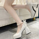 Lieenna dicke einzige kleine Lederschuhe für Frauen mit dicker dicker Absätze Mary Zhen Schuhe für runde Zehen High Heels lieben JK Hochzeit Erwachsene Geschenk Mary Zhen High Heels [Weiß] 36