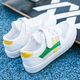 Little Hanlu Men and Girls Breathable Mesh Zapatos 2022 Nuevos zapatos blancos versátiles de verano Zapatos de malla Mesh Sports Shoes Student Shoes 686 White Leather Surface [Alta calidad] Tamaño 35 Tamaño interior Longitud 21 cm, una talla más pequeña