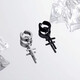 Core luxury cross ear clips for men, trendy American cool and handsome boys' earrings, no punching, no piercings, fake earrings, trendy men's ear jewelry, a pair of black ear clips