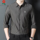 Mengtejiao Mulberry Mulberry Silk Camisa de manga larga Autumn de mediana edad El traje de negocios a rayas de papá 9928-Black 165/m adecuado para 100-115Jin [Jin iguala 0.5 kg]