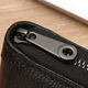Qigeer Real Cowide Kartenbeutel für Männer Anti-Demagnetisierungskartenclip Ultra-dünn Anti-Diebstahl-Bürstenzertifikat Paket mit großer Kapazität von weiblichen Bankkarten Kleine Kartenclip schwarz [14 Gitter]