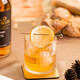 Trois royaumes (Mikun) [Licence officielle] importée par le Japon trois royaumes Whisky Whisky Vin japonais Coke Barrel Cadeaux de cadeaux Japon importé par Japon trois royaumes whisky 750 ml