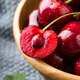 Amérique du Nord Cherries importées Super géant jjjj grade 1 livre Pack, diamètre de fruits d'environ 32-34 mm, fruits frais
