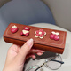 Tragbare Anti-Druck-Nutepunkte Brille Box Feel Bären Aufbewahrungsbox Student Langlebige neue Rahmenbrille Box 2 rote Liebesstile