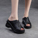 Family Lady (Qinqingfuren) Cuero genuino de cuero grueso Sandalias de boca de pescado de tacón grueso para mujeres Toe Toehide retro sandalias de madre abiertas hechas a mano verano Nuevo estilo marrón 35