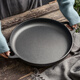 KITCHEN LITTLE HAPPINESS KITCHEN Thickened cast iron uncoated pancake fruit tool pancake cast iron household pancake non-stick hand-catch pancake pot Deep style + glass cover + pancake four-piece set 27cm