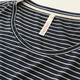 
Golden Santa Golden Santa Base Shirt for women with silk striped round neck can be worn on the outside for short-sleeved casual shirt 3YZFBB701 Navy bottom rice noodles 4554 M