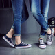 Zapatos de lienzo de Lorenbon para hombres y mujeres zapatos para parejas para hombres y zapatos casuales para hombres para hombres para hombres y zapatos para mujeres para zapatos de primavera y verano para zapatos de running de estudiantes suaves y transpirables [procesamiento de tamaño de rato] 6625 Azul 36 Estilo de mujeres (tamaño deportivo normal)