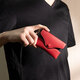 Hanatora Flower Tiger Flower Cuero Bolsa pequeña para hombres y mujeres Simple y conveniente Halter Tarjeta de presentación Tarjeta de presentación Bolsa de identificación de identificación para almacenamiento personal el lago Azul + Té de oro