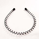 Mixin Herren Stirnband Stirnband Korean Invisible Sport Trend Einfacher japanischer und koreanischer Rückenkopf Nicht-rutschwellige Haarnadeband Handsome und gutaussehendes (dreiteiliges Set) 3895