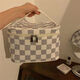 Gu Ruiniao Gray and White Plaid Cosmetic Bag Portable Outing Large Capacity High-Looking Dirty-Resistant Waterproof Toiletries Bag Cosmetic Storage Bag Gray and White Plaid Bear