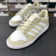 
Adidas official ship store Clover men's shoes women's shoes couple's shoes Smith sports shoes cushioning low-top casual shoes 6212/leather/versatile heel Clover logo 40