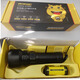 Lampe de poche forte de Predator NK-9207 Hammer de sécurité Tactique de prise de vue à longue portée super lumineux Lumières LED rechargeables à la maison Utiliser l'autodéfense et étanche