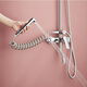 Daihuo Badezimmerpaket Toilette Dusche Zwei-teilige Set Spray Siphon Langsamabdeckung Toilette mit Top Spray Dusche 62 6189 Toilette + 5511-P01CP Dusche 305 Grubenentfernung (Factory Direct Lieferung landesweit gemeinsame Versicherung)