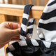 Yusenyi Crib Zaun Hanging Bag Kinder am Nachtbett Aufbewahrungskorb Hängende Beutel Dreidimensional geschnittene Wickeltasche Süßes Zebragürtel wurde in Schwarz geändert