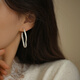 OU Jingsi Light Luxury haut de gamme Boucles d'oreilles de grand cercle Nouveau conception de niche à la mode Loucles d'oreilles irrégulières Tempérament féminin OK-753