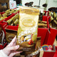 瑞士莲（Lindt）开市客代购瑞士莲lindt/Lindor软心巧克力礼盒红色送礼袋装巧克力 金色混合688g瑞士产