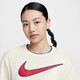 Nike (Nike) 2025 Frühling Frauen Sport losen lässigen, gelegentlichen Spleißspeisen gedruckt runden Nacken Kurzarm T-Shirt HF6291-133-687 HF6291-133 L