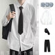 Shelijia People Blanc Shirt à manches longues Men de couple lâche Suite DK Style coréen TRENDY Student Graduation Class Photo Vêtements Casual Hommes Men Shirt White + Tie + pantalon M