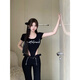 Hanrui Schwarzer Brief bedruckte kurzärmelige Hemd für Frauen im Sommer Trendy heiße Mädchen einteilige Design Nische Slim Fit Slim Top 684 Black M.