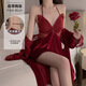 Sous-vêtements Guiruo, automne et hiver sexy en velours arrière plus pure de poitrine pure de nuit pure, robe extérieure et ensembles de vêtements à domicile 3879 noir (robe externe + ceinture)
