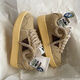 Bisi Sheep Shoes New Spring Ins College Style Sports Sports Versátiles Versátiles de altura de altura Morenal de entrenamiento moral Zapatos de pan casual 9920 Caki 41
