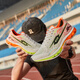 Tanshezhe Catshooter -Sneaker Männer schwarzes Pferd 3.0 Full Palm Carbon Board Laufschuhe Sommer Neues Mesh Atmungsfreie Trainingschuhe weiß und orange [Vorgeschlagen, eine größere Größe zu nehmen] 41
