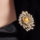 QUAMER luxurious and atmospheric fireworks brooch, versatile high-end pearl sunflower brooch suit jacket, gold fireworks brooch