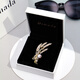 Ya Ge/natural real pearl wheat ear brooch high-end women's corsage brooch high-end clothing accessories gold