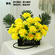Zi Jiafu Qingming Festival flower tombstone, artificial flowers in front of the tomb, simulated chrysanthemum bouquet, large flower basket, tomb sweeping supplies, z yellow + sunset red set (base is carton)