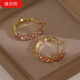 Jinshitong Old Phoenix Gold Store gebrochen silberte rote Diamant -Spleißkreis Ohrringe sinnliche Ohrringe 2024 Neues einzigartiges Temperament gebrochene silberne Ohrringe