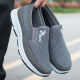 Middle-aged and elderly men's casual soft sole shoes, old Beijing cloth shoes, lazy people pedal their work shoes breathable sports 880 [mesh black] 39