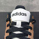 Adidas (adidas) Brettschuhe Herrenschuhe Frauenschuhe 2025 Sommer Neueinstieg Hochwertiges Paar Vielseitiges Low-Top-Sport-Casual-Schuhe JQ3923 Weiß/Schwarz/Earth Brown 43 (265 mm)