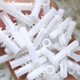 Meikejie white plastic expansion tube expansion tube expansion tube 6X30 spiked rubber plug rubber particle wall plug bolt expansion tube 8*40 6*30 100 pieces