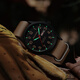 
Dickies Student Watch Junior High School Exam Table Outdoor Sports Calendar Luminous Waterproof Quartz Watch Gift CL-684 Brown