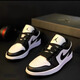 Nike Air Jordan 1 Schwarz-Weiß-Panda Schwulen Frauen komfortable und nicht gleitende AJ1-Paar-Sneaker offizielle authentische schwarze und weiße DC0774-101 35.5 Echte Garantien einer gefälschten Entschädigung für vier