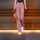 Pier Cardin Weiße schmale Version Weitbein-Jeans für Frauen im Frühjahr und Sommer 2025 Neue dünne Frauenhose hohe Taille Slim Casual Lauer Hosen Weiß 9921 m [Empfohlen 95-105Jin [Jin gleich 0,5 kg]]